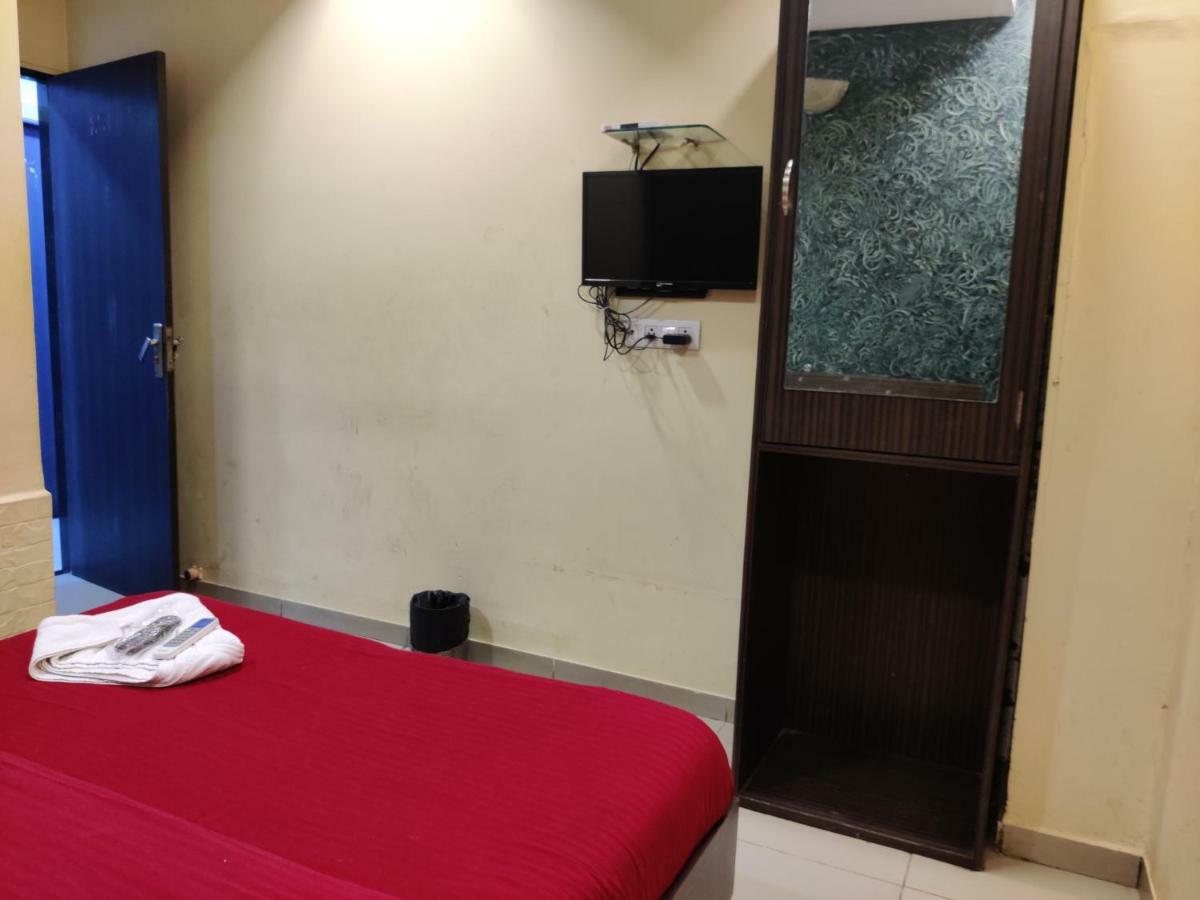 Hotel O Golden Sagar Bombaj Zewnętrze zdjęcie