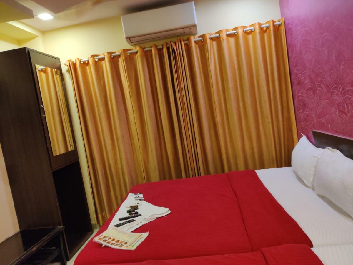 Hotel O Golden Sagar Bombaj Zewnętrze zdjęcie